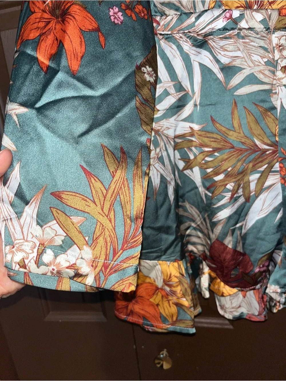 Boohoo Teal Tropical Leaf Print Romper - Picture 5 of 5